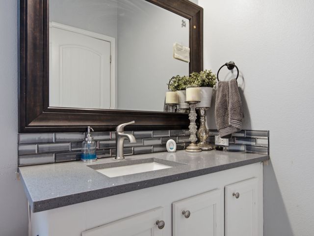 6101 Bluebird Lane, Kaufman, TX 75142