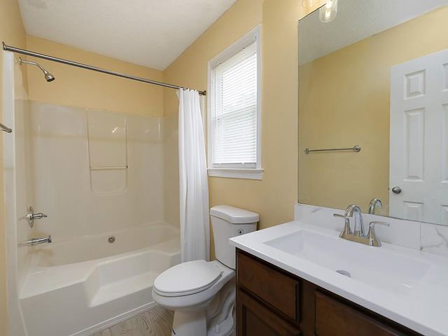 16 Huntcliff Drive, Cartersville, GA 30121