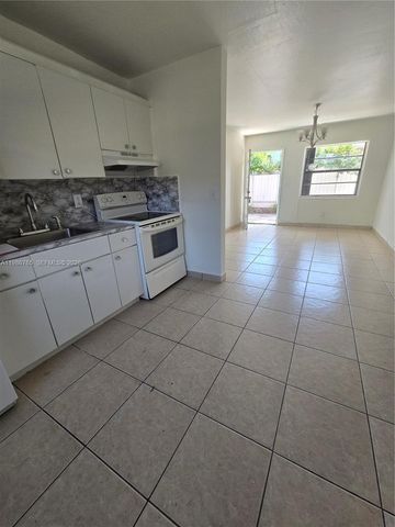 15 W 9th St 3, Hialeah, FL 33010
