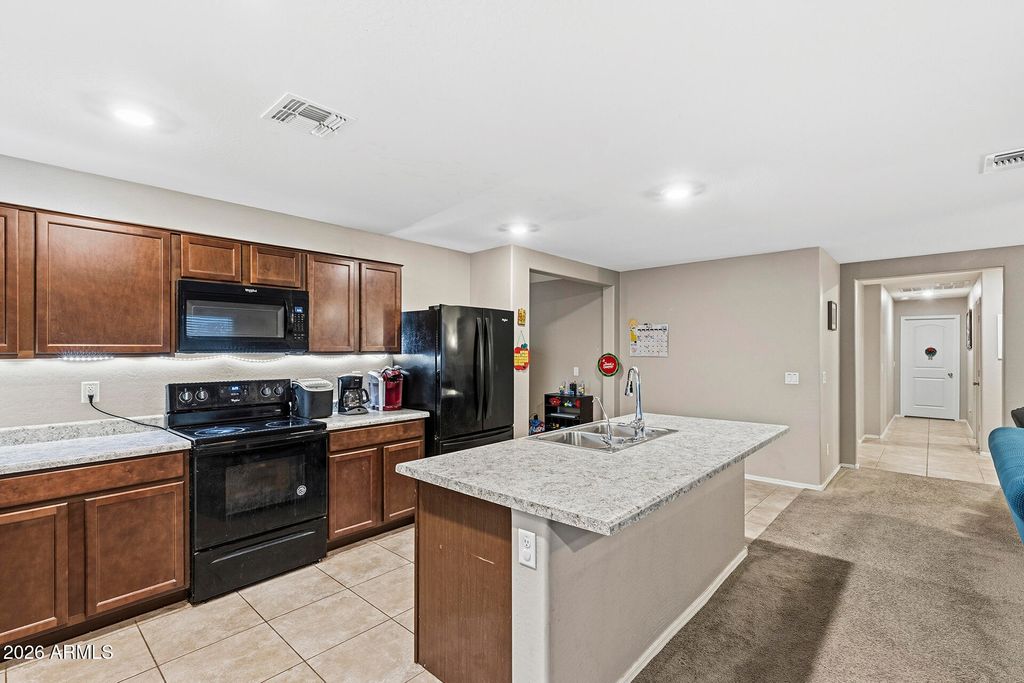 Image 12 of property listing at 19888 W JACKSON Street, Buckeye, AZ 85326