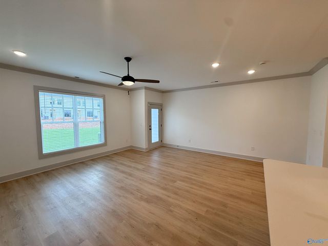 18 Whispering Oaks, Huntsville, AL 35824