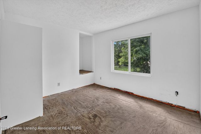 1115 Regent Street, Lansing, MI 48912