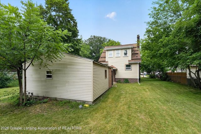 1115 Regent Street, Lansing, MI 48912