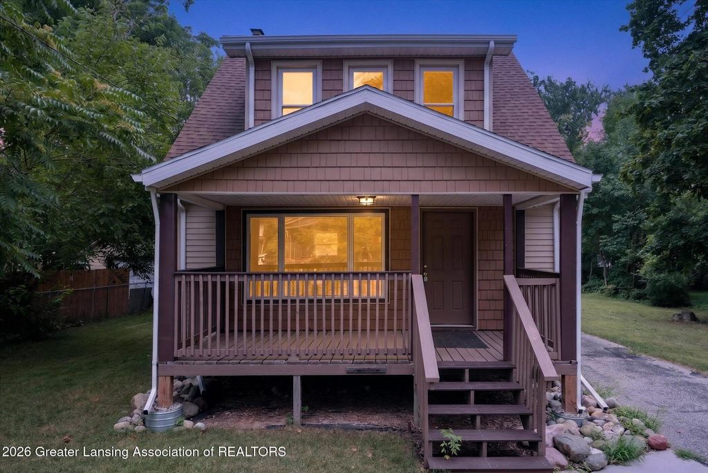 1115 Regent Street, Lansing, MI 48912