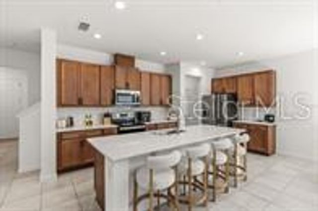 5277 ROYAL POINT AVENUE, Kissimmee, FL 34746