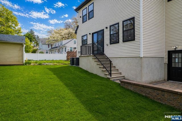 42 2nd Street, Dumont, NJ 07628