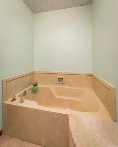 234 Pine Hill Road, Fairfield Bay, AR 72088