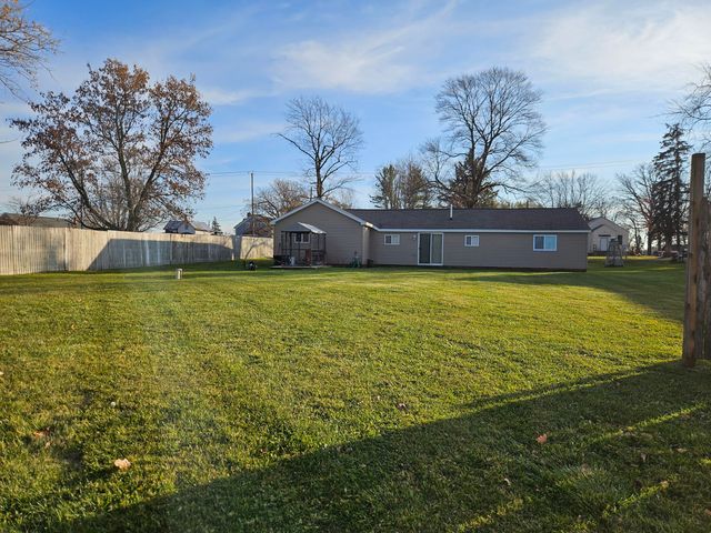 74 W Grand Street, Piersnvlg-piersn Twp, MI 49339