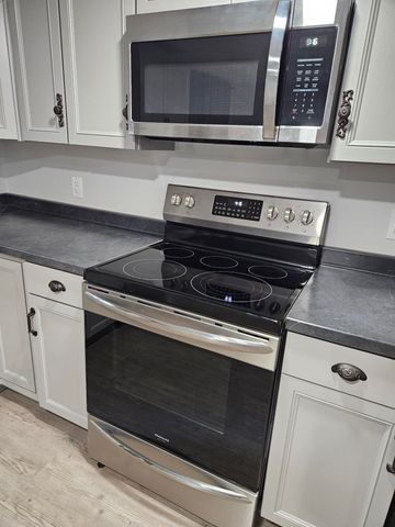 74 W Grand Street, Piersnvlg-piersn Twp, MI 49339