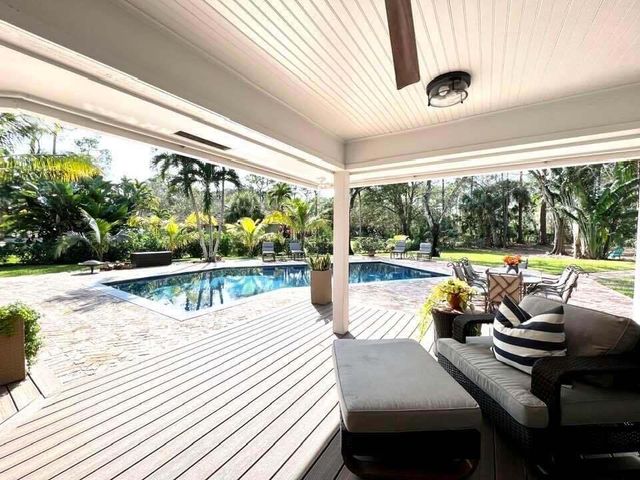 14256 Greentree Trail, Wellington, FL 33414