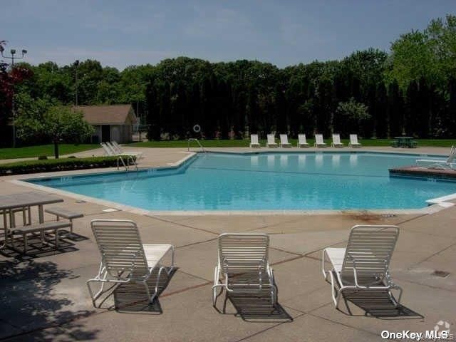 197 N Pointe Circle 197, Coram, NY 11727