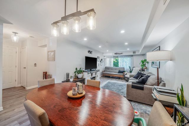 197 N Pointe Circle 197, Coram, NY 11727