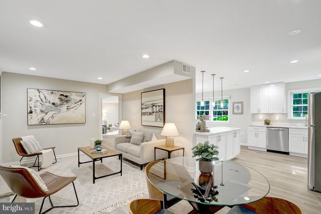 3820 WINTERSET DR, Annandale, VA 22003