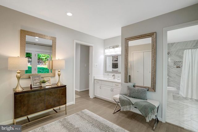 3820 WINTERSET DR, Annandale, VA 22003