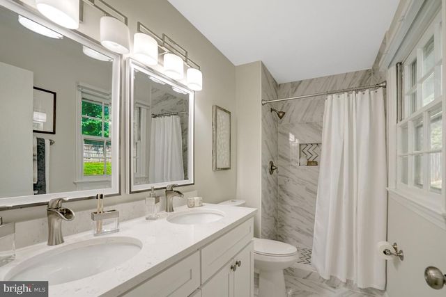 3820 WINTERSET DR, Annandale, VA 22003