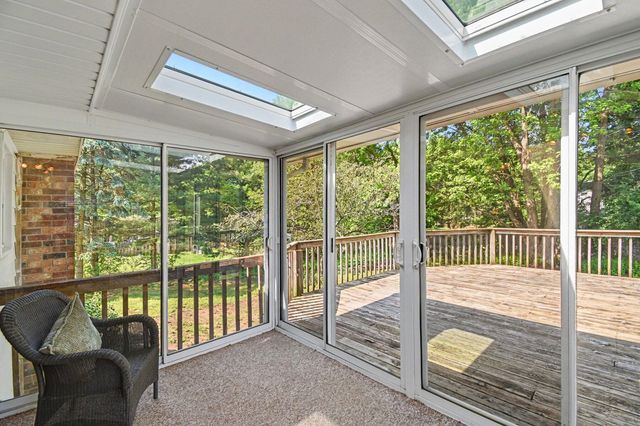 8137 Hearthway Avenue, Jenison, MI 49428