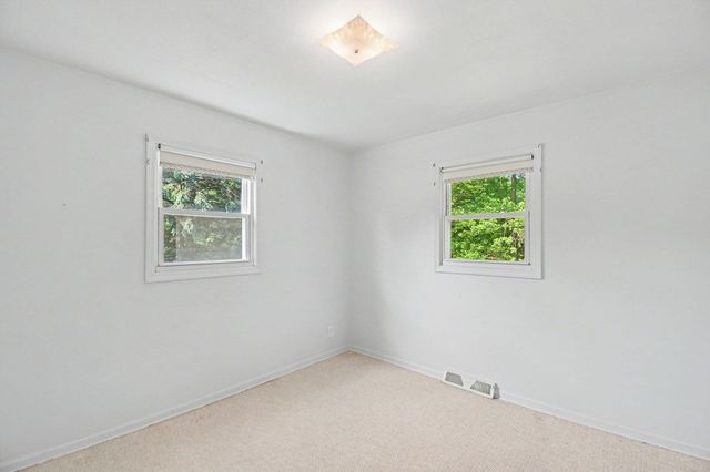 8137 Hearthway Avenue, Jenison, MI 49428