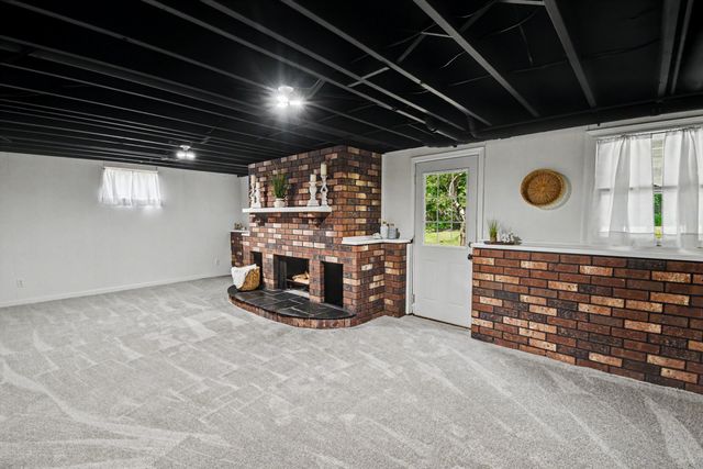 8137 Hearthway Avenue, Jenison, MI 49428
