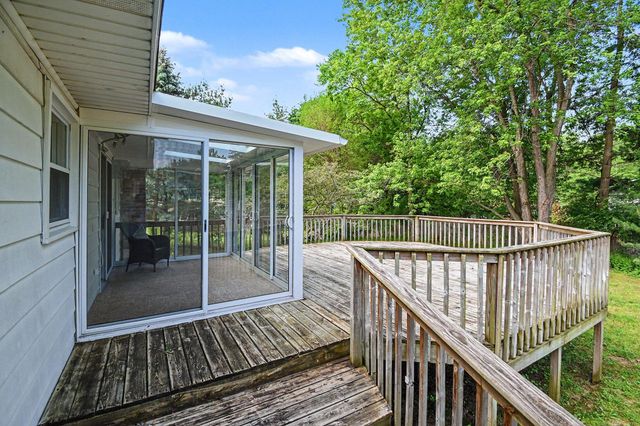 8137 Hearthway Avenue, Jenison, MI 49428