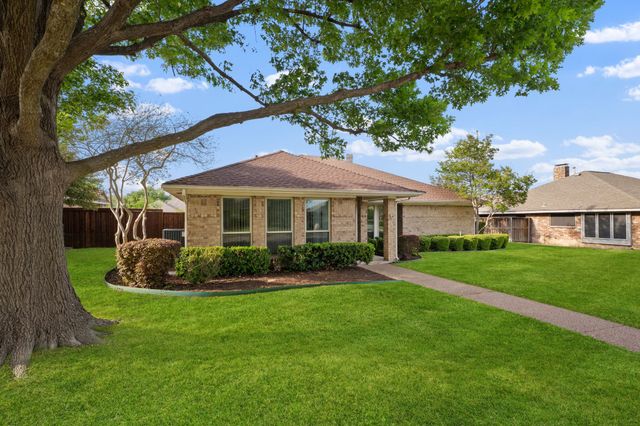2429 Golden Oaks Drive, Garland, TX 75044