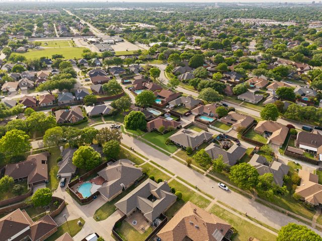 2429 Golden Oaks Drive, Garland, TX 75044