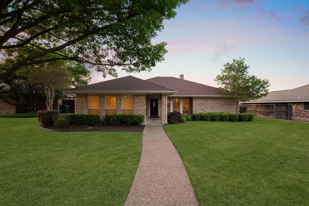 2429 Golden Oaks Drive, Garland, TX 75044