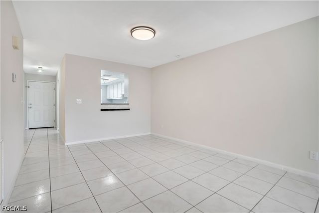 203 SE 15th PL 214, Cape Coral, FL 33990