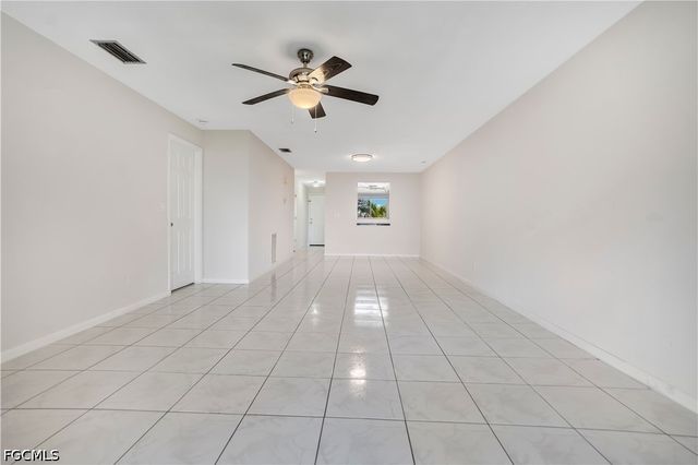 203 SE 15th PL 214, Cape Coral, FL 33990