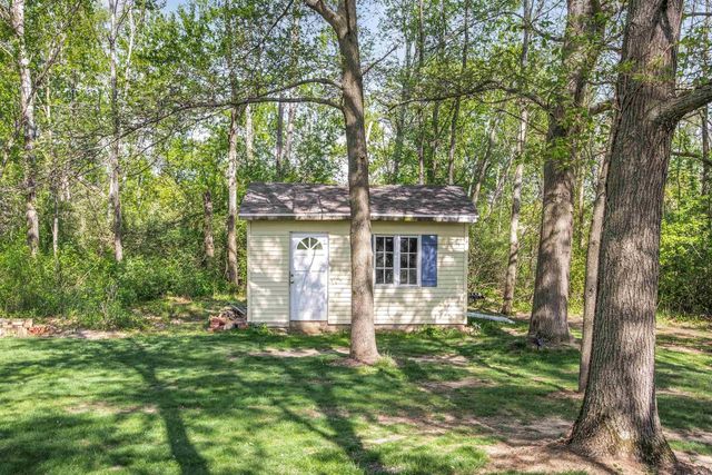 105 Weynand Road, Merrimac, WI 53561