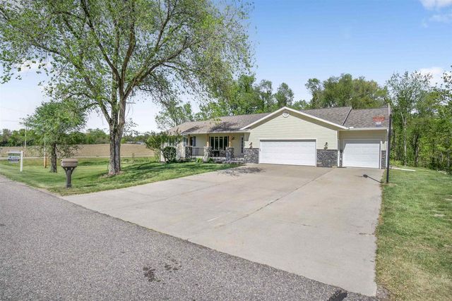 105 Weynand Road, Merrimac, WI 53561