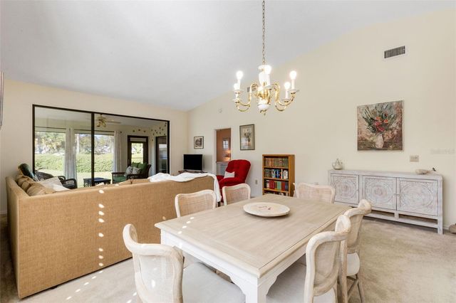 5531 HAMPSTEAD HEATH 44, Sarasota, FL 34235