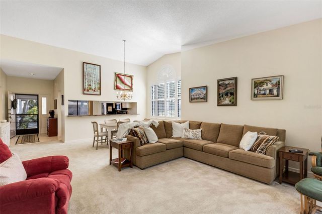 5531 HAMPSTEAD HEATH 44, Sarasota, FL 34235