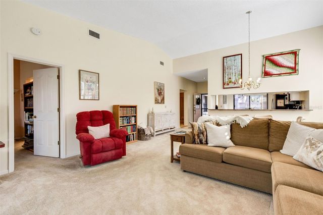 5531 HAMPSTEAD HEATH 44, Sarasota, FL 34235