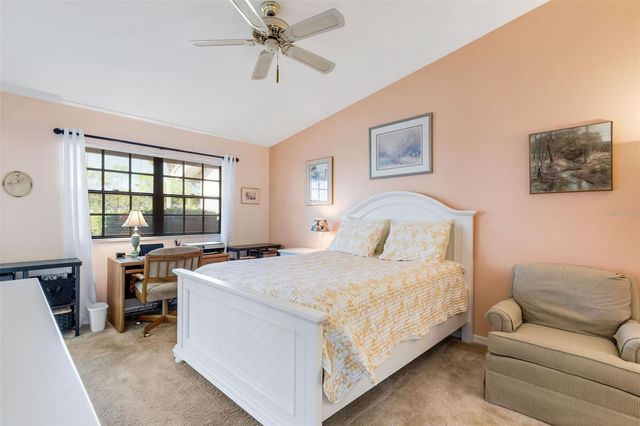 5531 HAMPSTEAD HEATH 44, Sarasota, FL 34235
