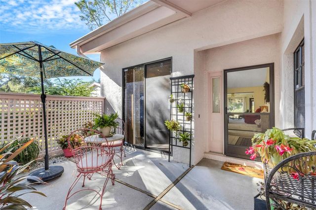 5531 HAMPSTEAD HEATH 44, Sarasota, FL 34235