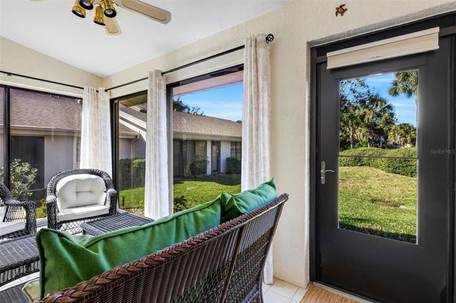 5531 HAMPSTEAD HEATH 44, Sarasota, FL 34235