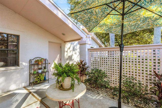 5531 HAMPSTEAD HEATH 44, Sarasota, FL 34235