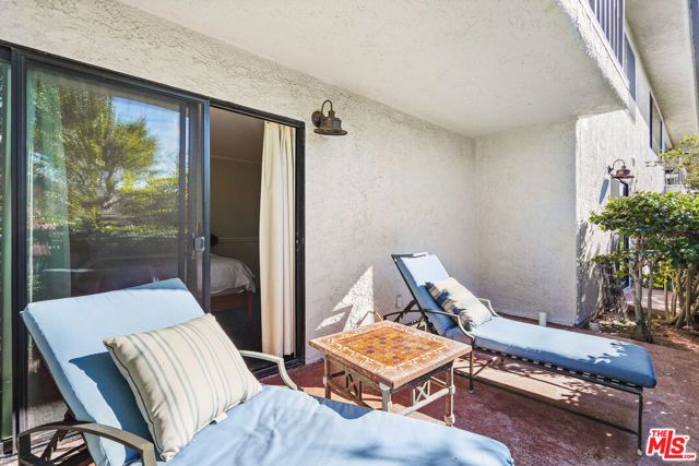 6787 LAS OLAS Way, Malibu, CA 90265