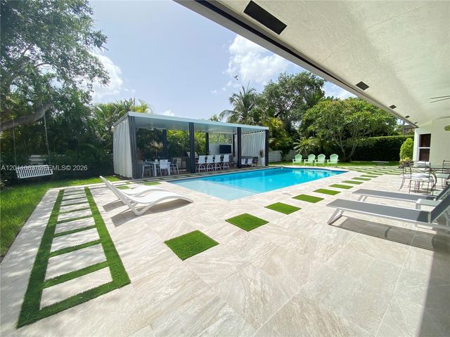13255 SW 106th Ave, Miami, FL 33176