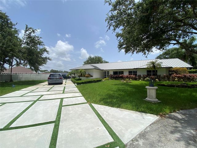 13255 SW 106th Ave, Miami, FL 33176