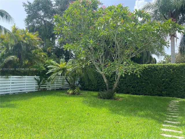 13255 SW 106th Ave, Miami, FL 33176