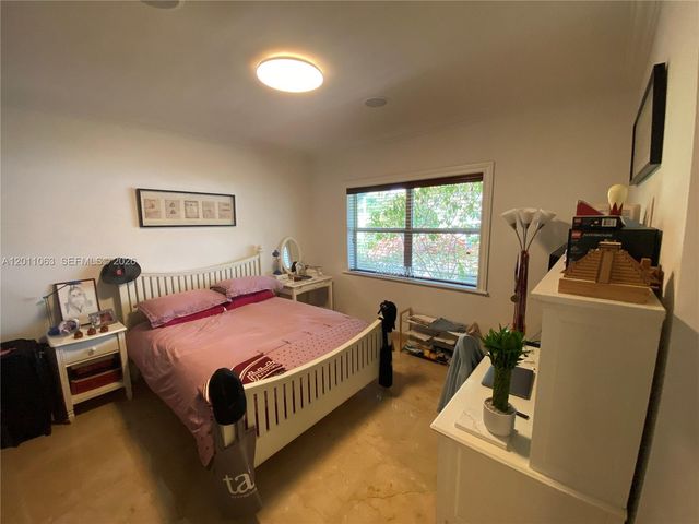 13255 SW 106th Ave, Miami, FL 33176