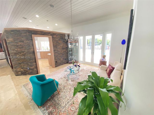 13255 SW 106th Ave, Miami, FL 33176