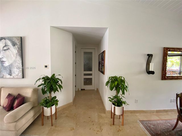13255 SW 106th Ave, Miami, FL 33176