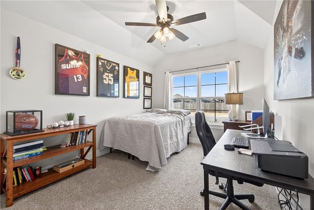 603 Woodplains Avenue, Tontitown, AR 72762