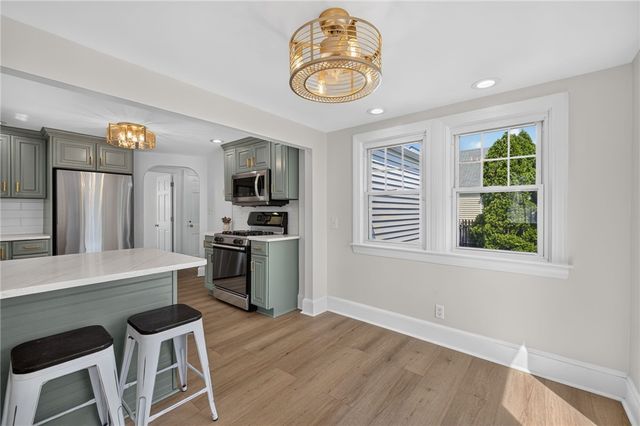 122 Dewey Avenue, Pawtucket, RI 02861