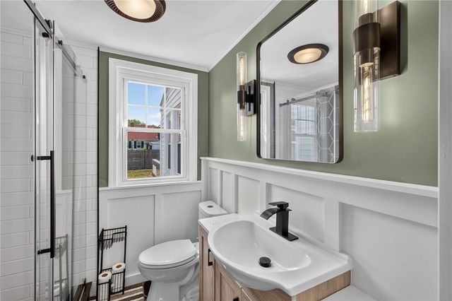 122 Dewey Avenue, Pawtucket, RI 02861