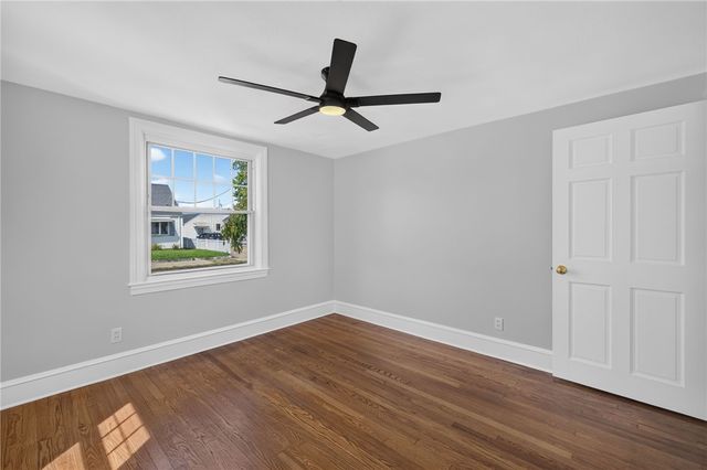 122 Dewey Avenue, Pawtucket, RI 02861