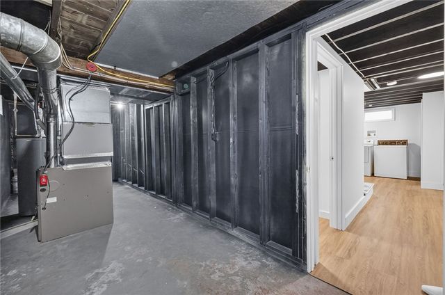 122 Dewey Avenue, Pawtucket, RI 02861