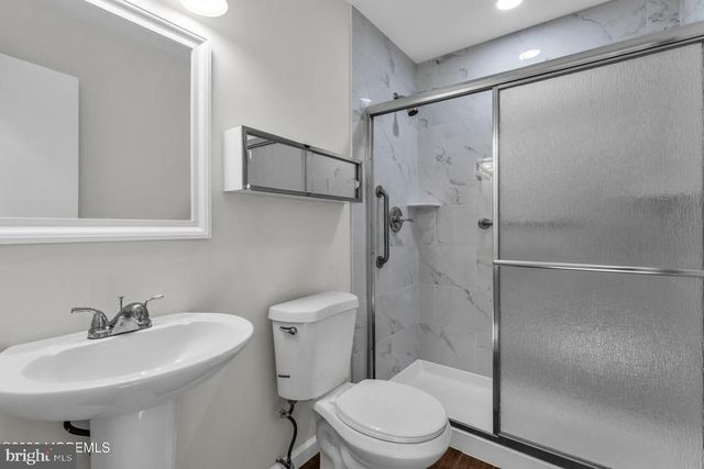 3 MADRAS CT, Toms River, NJ 08757